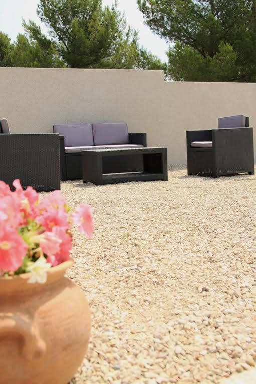 Le Mas Des Genets Saint-Remy-de-Provence Ngoại thất bức ảnh