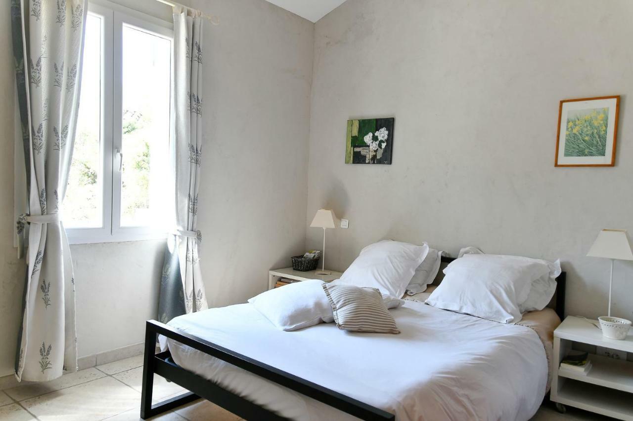 Le Mas Des Genets Saint-Remy-de-Provence Ngoại thất bức ảnh